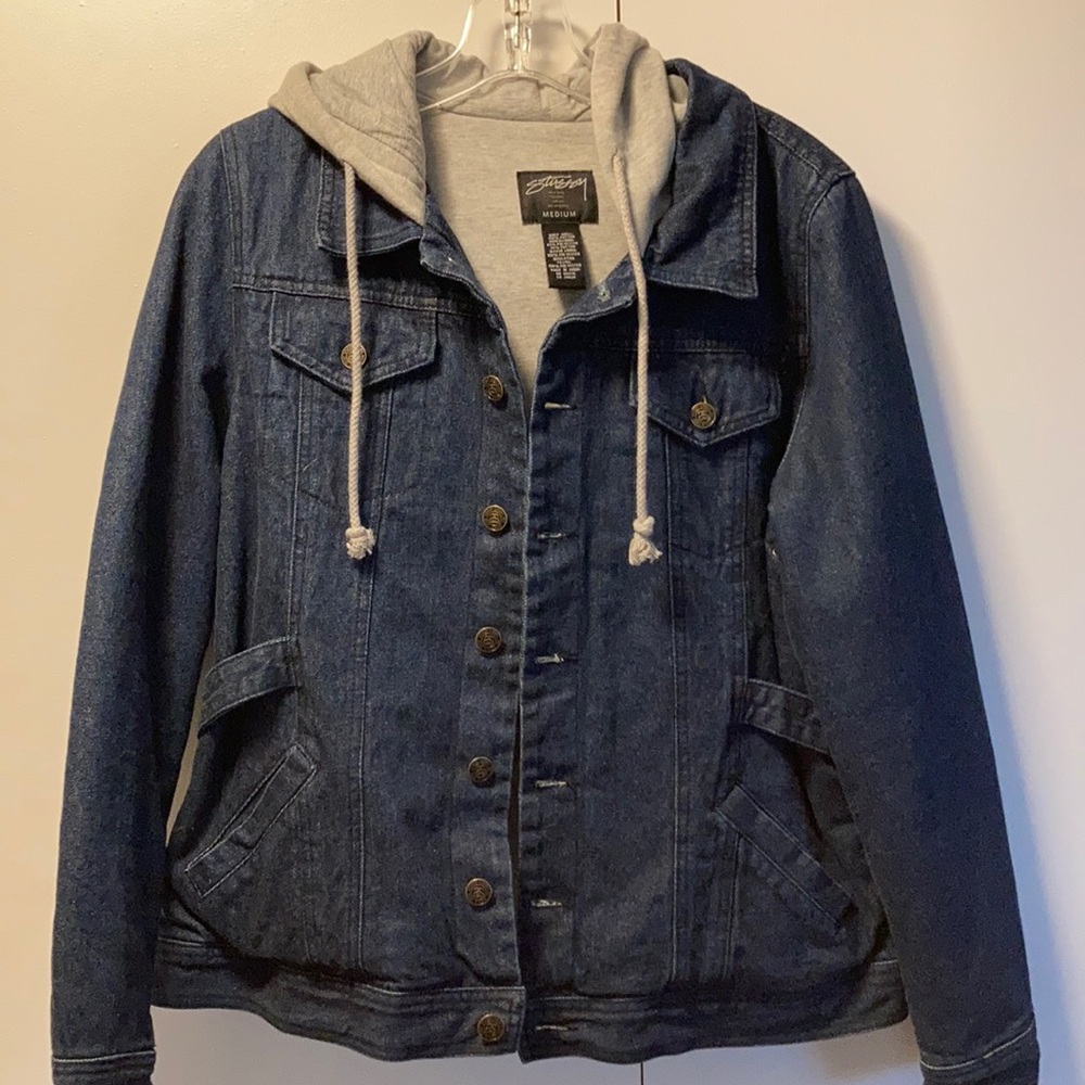STUSSY DENIM JACKET (size M)